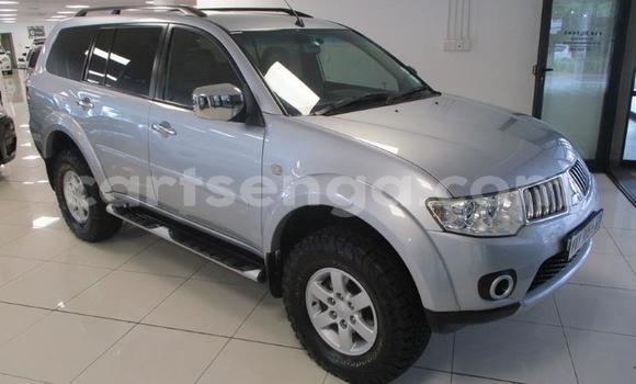 Nunua Ilio tumika Mitsubishi Pajero Sport Silver Gari ndani ya Big Bend nchini Lubombo Nunua Ilio tumika Mitsubishi Pajero Sport Silver Gari ndani ya Big Bend nchini Lubombo