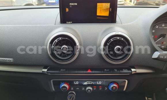 Nunua Ilio tumika Audi S3 White Gari ndani ya Big Bend nchini Lubombo Nunua Ilio tumika Audi S3 White Gari ndani ya Big Bend nchini Lubombo