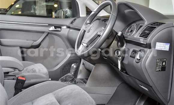 Nunua Ilio tumika Volkswagen Touran Other Gari ndani ya Kwaluseni nchini Manzini Nunua Ilio tumika Volkswagen Touran Other Gari ndani ya Kwaluseni nchini Manzini
