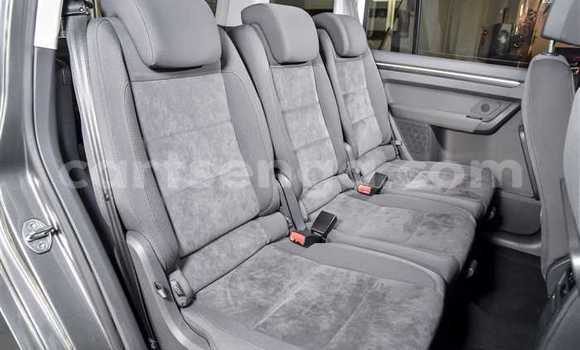 Nunua Ilio tumika Volkswagen Touran Other Gari ndani ya Kwaluseni nchini Manzini Nunua Ilio tumika Volkswagen Touran Other Gari ndani ya Kwaluseni nchini Manzini