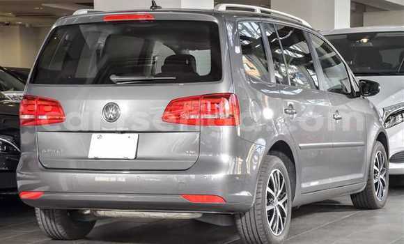 Nunua Ilio tumika Volkswagen Touran Other Gari ndani ya Kwaluseni nchini Manzini Nunua Ilio tumika Volkswagen Touran Other Gari ndani ya Kwaluseni nchini Manzini