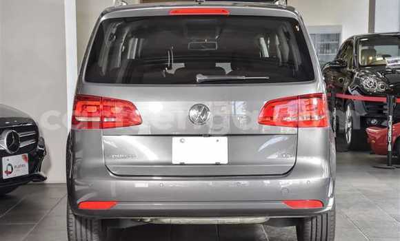 Nunua Ilio tumika Volkswagen Touran Other Gari ndani ya Kwaluseni nchini Manzini Nunua Ilio tumika Volkswagen Touran Other Gari ndani ya Kwaluseni nchini Manzini