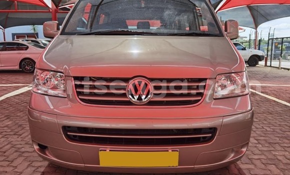 Nunua Ilio tumika Volkswagen Transporter Silver Gari ndani ya Big Bend nchini Lubombo Nunua Ilio tumika Volkswagen Transporter Silver Gari ndani ya Big Bend nchini Lubombo