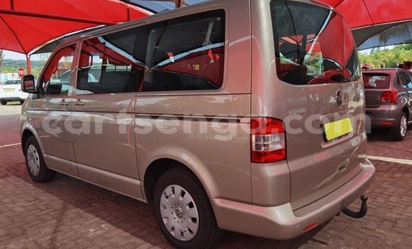 Acheter Occasion Voiture Volkswagen Transporter Gris à Big Bend, Lubombo Acheter Occasion Voiture Volkswagen Transporter Gris à Big Bend, Lubombo