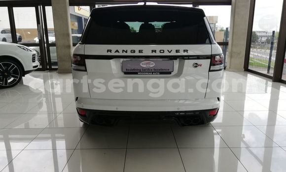 Nunua Ilio tumika Land Rover Range Rover White Gari ndani ya Bhunya nchini Manzini Nunua Ilio tumika Land Rover Range Rover White Gari ndani ya Bhunya nchini Manzini