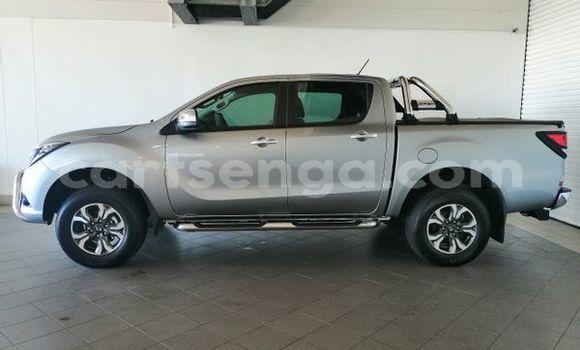 Acheter Occasion Voiture Mazda BT-50 Gris à Bulembu, Hhohho Acheter Occasion Voiture Mazda BT-50 Gris à Bulembu, Hhohho