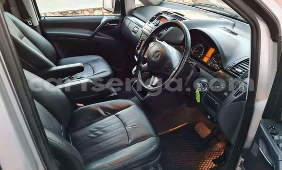 Acheter Occasion Voiture Mercedes Viano Gris à Big Bend, Lubombo Acheter Occasion Voiture Mercedes Viano Gris à Big Bend, Lubombo