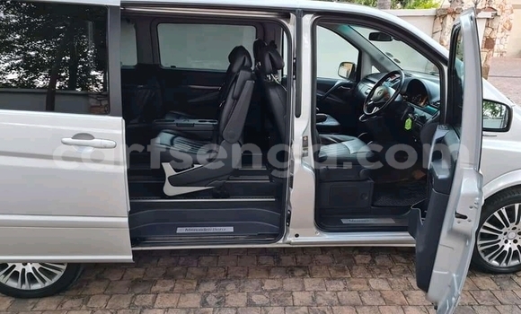 Acheter Occasion Voiture Mercedes Viano Gris à Big Bend, Lubombo Acheter Occasion Voiture Mercedes Viano Gris à Big Bend, Lubombo