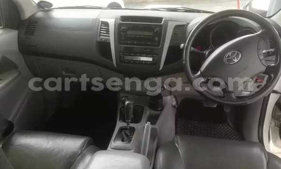 Buy Used Toyota Hilux White Car in Manzini in Manzini Buy Used Toyota Hilux White Car in Manzini in Manzini