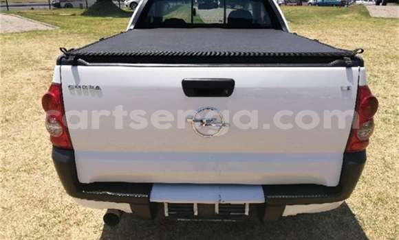 Buy Used Opel Corsa Silver Car in Bhunya in Manzini Buy Used Opel Corsa Silver Car in Bhunya in Manzini