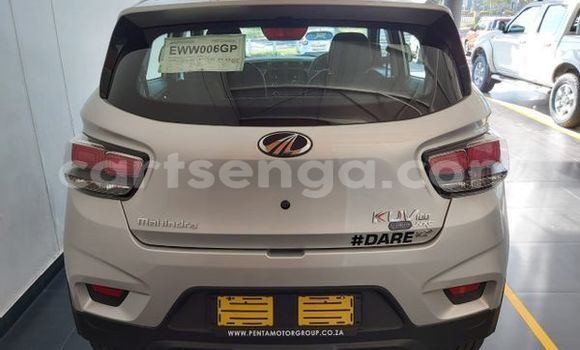 Buy Used Mahindra Voyager Silver Car in Ezulwini in Hhohho Buy Used Mahindra Voyager Silver Car in Ezulwini in Hhohho