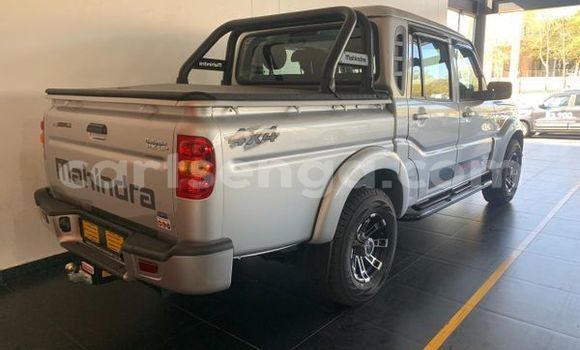 Buy Used Mahindra Commander Silver Car in Ezulwini in Hhohho Buy Used Mahindra Commander Silver Car in Ezulwini in Hhohho