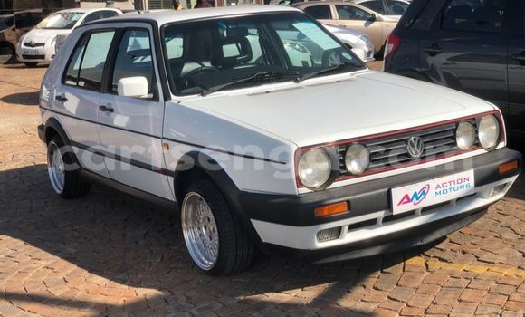 Nunua Ilio tumika Volkswagen Golf GTI White Gari ndani ya Big Bend nchini Wilaya ya Lubombo Nunua Ilio tumika Volkswagen Golf GTI White Gari ndani ya Big Bend nchini Wilaya ya Lubombo