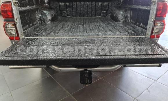 Acheter Occasion Voiture Toyota Hilux Gris à Big Bend, Lubombo Acheter Occasion Voiture Toyota Hilux Gris à Big Bend, Lubombo