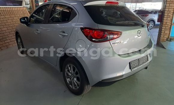 Nunua Ilio tumika Mazda 2 Silver Gari ndani ya Ezulwini nchini Hhohho Nunua Ilio tumika Mazda 2 Silver Gari ndani ya Ezulwini nchini Hhohho