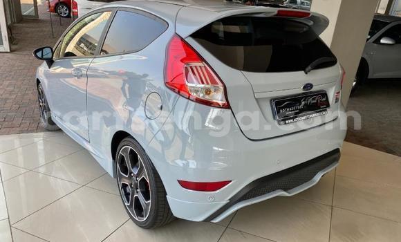 Nunua Ilio tumika Ford Fiesta ST Silver Gari ndani ya Ezulwini nchini Hhohho Nunua Ilio tumika Ford Fiesta ST Silver Gari ndani ya Ezulwini nchini Hhohho