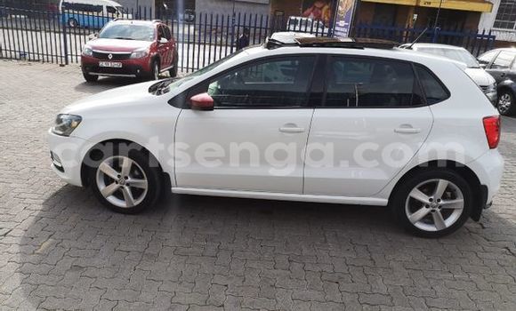 Buy Used Volkswagen Polo White Car in Bulembu in Hhohho Buy Used Volkswagen Polo White Car in Bulembu in Hhohho