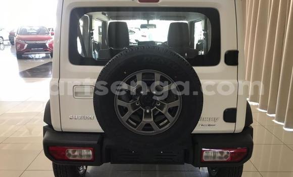 Acheter Occasion Voiture Suzuki Jimny Blanc à Big Bend, Lubombo Acheter Occasion Voiture Suzuki Jimny Blanc à Big Bend, Lubombo