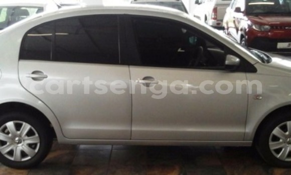 Acheter Occasion Voiture Volkswagen Polo Gris à Bhunya, Manzini Acheter Occasion Voiture Volkswagen Polo Gris à Bhunya, Manzini