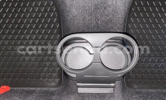 Nunua Ilio tumika Volkswagen Amarok White Gari ndani ya Bulembu nchini Hhohho Nunua Ilio tumika Volkswagen Amarok White Gari ndani ya Bulembu nchini Hhohho