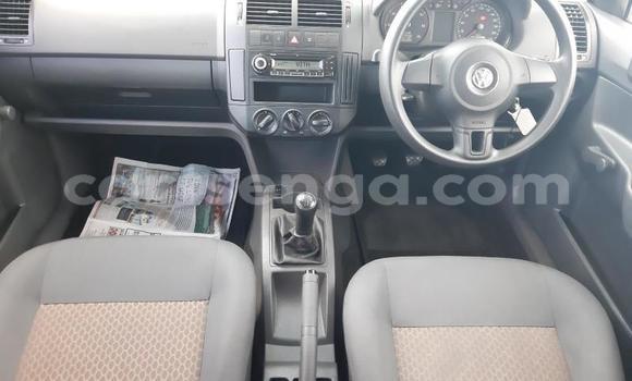 Nunua Ilio tumika Volkswagen Polo Silver Gari ndani ya Big Bend nchini Lubombo Nunua Ilio tumika Volkswagen Polo Silver Gari ndani ya Big Bend nchini Lubombo