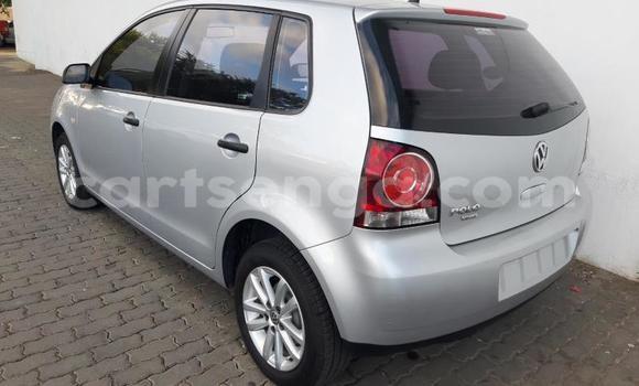 Nunua Ilio tumika Volkswagen Polo Silver Gari ndani ya Big Bend nchini Lubombo Nunua Ilio tumika Volkswagen Polo Silver Gari ndani ya Big Bend nchini Lubombo