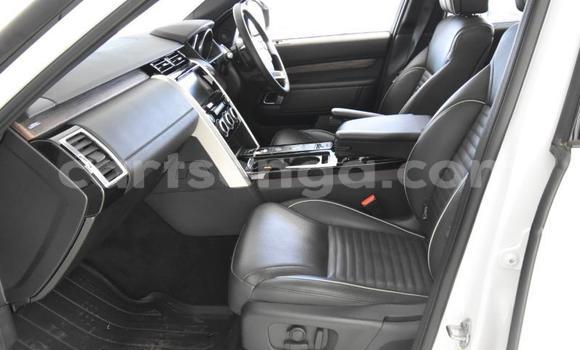 Acheter Occasion Voiture Land Rover Discovery Blanc à Big Bend, Lubombo District Acheter Occasion Voiture Land Rover Discovery Blanc à Big Bend, Lubombo District