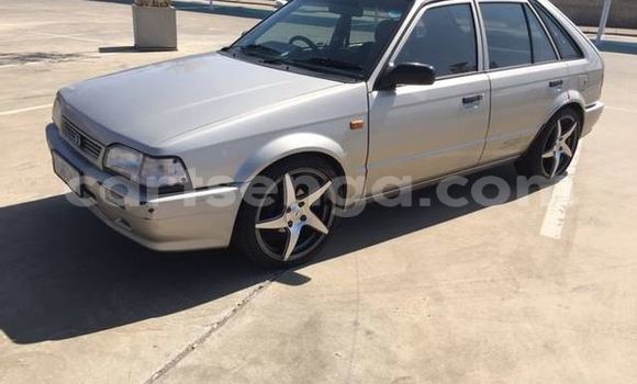 Acheter Occasion Voiture Mazda 323 Gris à Ezulwini, Hhohho Acheter Occasion Voiture Mazda 323 Gris à Ezulwini, Hhohho