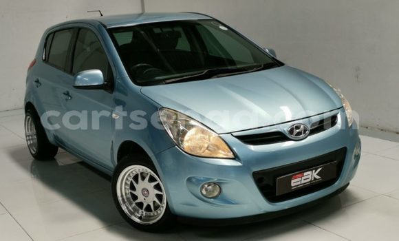 Buy Used Hyundai i20 Blue Car in Hlatikulu in Shiselweni District Buy Used Hyundai i20 Blue Car in Hlatikulu in Shiselweni District