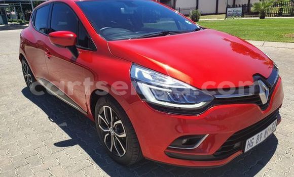 Acheter Occasion Voiture Renault Clio Rouge à Bulembu, Hhohho Acheter Occasion Voiture Renault Clio Rouge à Bulembu, Hhohho