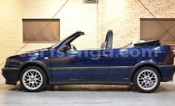 Nunua Ilio tumika Volkswagen Golf Blue Gari ndani ya Big Bend nchini Lubombo Nunua Ilio tumika Volkswagen Golf Blue Gari ndani ya Big Bend nchini Lubombo