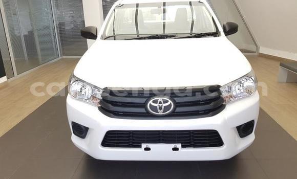 Acheter Occasion Voiture Toyota Hilux Blanc à Manzini, Manzini Acheter Occasion Voiture Toyota Hilux Blanc à Manzini, Manzini