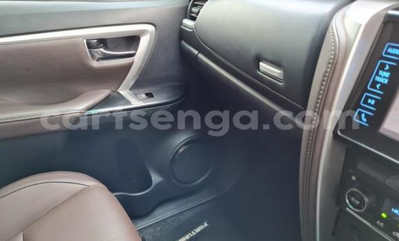 Nunua Ilio tumika Toyota Fortuner White Gari ndani ya Big Bend nchini Lubombo Nunua Ilio tumika Toyota Fortuner White Gari ndani ya Big Bend nchini Lubombo