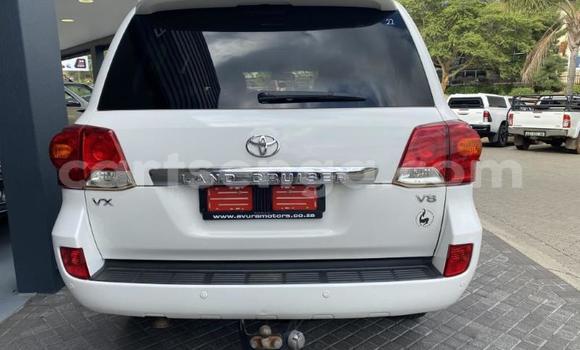 Acheter Occasion Voiture Toyota Land Cruiser Blanc à Manzini, Manzini Acheter Occasion Voiture Toyota Land Cruiser Blanc à Manzini, Manzini