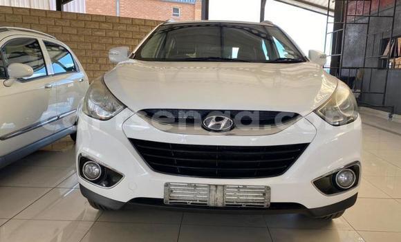 Acheter Occasion Voiture Hyundai ix35 Blanc à Bulembu, Hhohho Acheter Occasion Voiture Hyundai ix35 Blanc à Bulembu, Hhohho