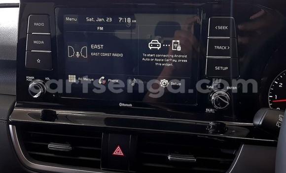 Nunua Ilio tumika Kia Sephia Red Gari ndani ya Ezulwini nchini Hhohho Nunua Ilio tumika Kia Sephia Red Gari ndani ya Ezulwini nchini Hhohho