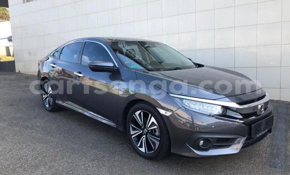 Nunua Ilio tumika Honda Civic Beige Gari ndani ya Ezulwini nchini Hhohho