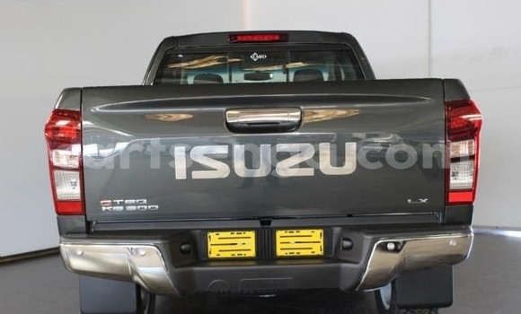 Buy Used Isuzu KB Silver Car in Big Bend in Lubombo District Buy Used Isuzu KB Silver Car in Big Bend in Lubombo District