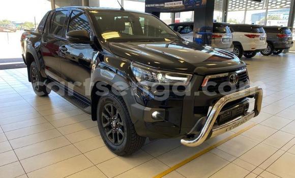 Buy Used Toyota Hilux Black Car in Ezulwini in Hhohho Buy Used Toyota Hilux Black Car in Ezulwini in Hhohho