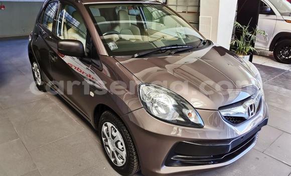 Nunua Ilio tumika Honda Brio Brown Gari ndani ya Ezulwini nchini Hhohho