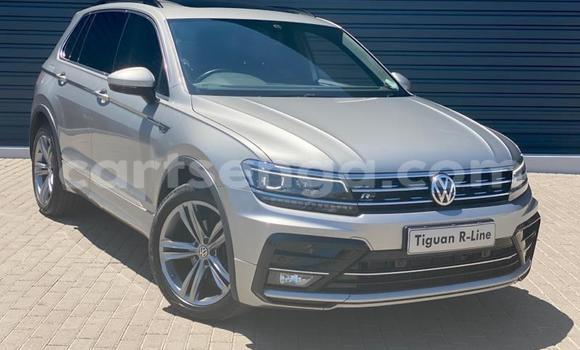 Nunua Ilio tumika Volkswagen Tiguan Silver Gari ndani ya Hlatikulu nchini Wilaya ya Shiselweni Nunua Ilio tumika Volkswagen Tiguan Silver Gari ndani ya Hlatikulu nchini Wilaya ya Shiselweni