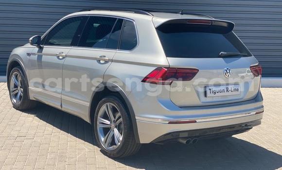 Nunua Ilio tumika Volkswagen Tiguan Silver Gari ndani ya Hlatikulu nchini Wilaya ya Shiselweni Nunua Ilio tumika Volkswagen Tiguan Silver Gari ndani ya Hlatikulu nchini Wilaya ya Shiselweni