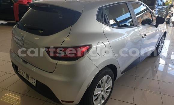 Acheter Occasion Voiture Renault Clio RS Gris à Hlatikulu, Shiselweni District Acheter Occasion Voiture Renault Clio RS Gris à Hlatikulu, Shiselweni District