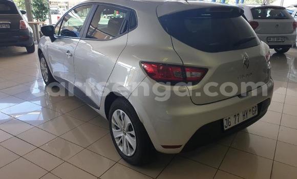 Acheter Occasion Voiture Renault Clio RS Gris à Hlatikulu, Shiselweni District Acheter Occasion Voiture Renault Clio RS Gris à Hlatikulu, Shiselweni District