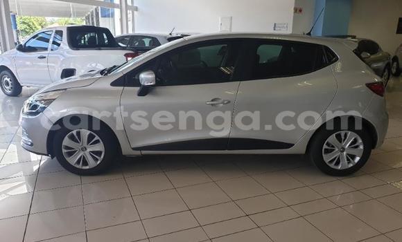 Acheter Occasion Voiture Renault Clio RS Gris à Hlatikulu, Shiselweni District Acheter Occasion Voiture Renault Clio RS Gris à Hlatikulu, Shiselweni District