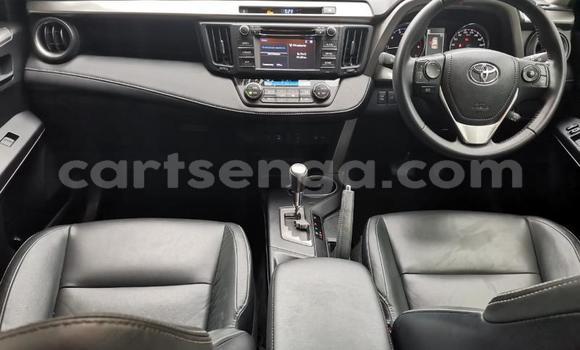 Nunua Ilio tumika Toyota RAV4 White Gari ndani ya Hlatikulu nchini Wilaya ya Shiselweni Nunua Ilio tumika Toyota RAV4 White Gari ndani ya Hlatikulu nchini Wilaya ya Shiselweni