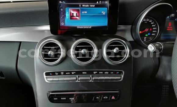 Nunua Ilio tumika Mercedes‒Benz C–Class Silver Gari ndani ya Big Bend nchini Lubombo Nunua Ilio tumika Mercedes‒Benz C–Class Silver Gari ndani ya Big Bend nchini Lubombo