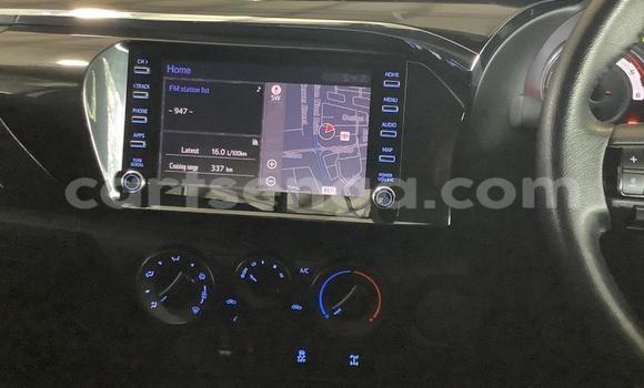 Acheter Occasion Voiture Toyota Hilux Blanc à Hlatikulu, Shiselweni District Acheter Occasion Voiture Toyota Hilux Blanc à Hlatikulu, Shiselweni District