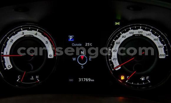 Buy Used Toyota Hilux Silver Car in Ezulwini in Hhohho Buy Used Toyota Hilux Silver Car in Ezulwini in Hhohho