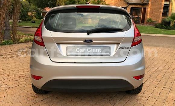 Acheter Occasion Voiture Ford Fiesta Gris à Ezulwini, Hhohho Acheter Occasion Voiture Ford Fiesta Gris à Ezulwini, Hhohho